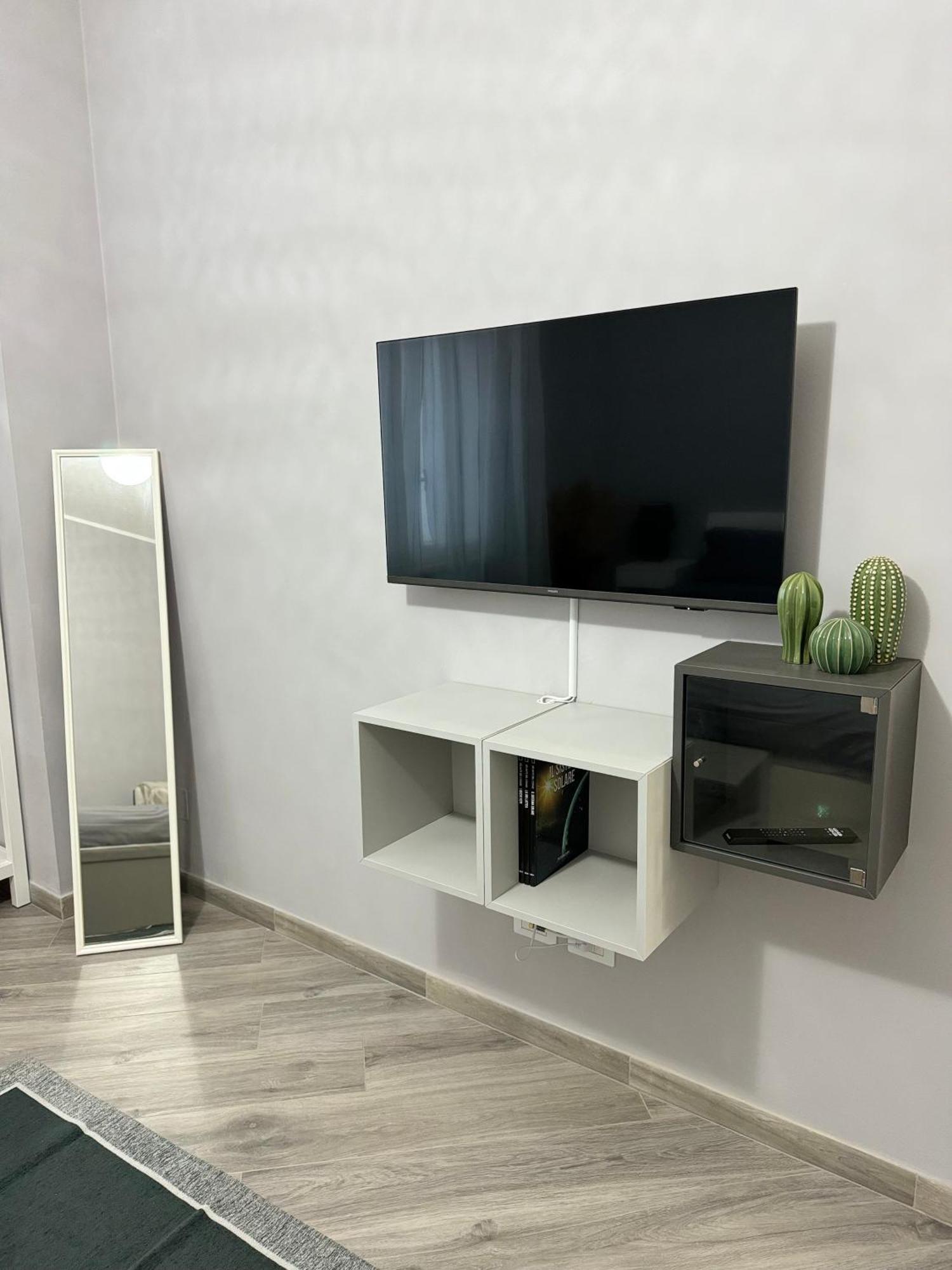 Apartament Trento House Zona Stazione Centro Storico Parma Zewnętrze zdjęcie
